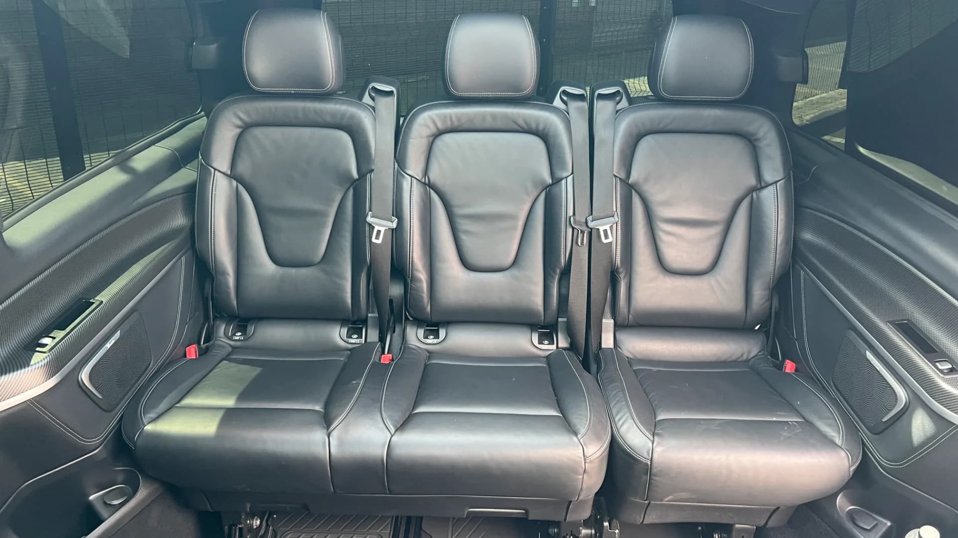 Mercedes-Benz V300d, image 6