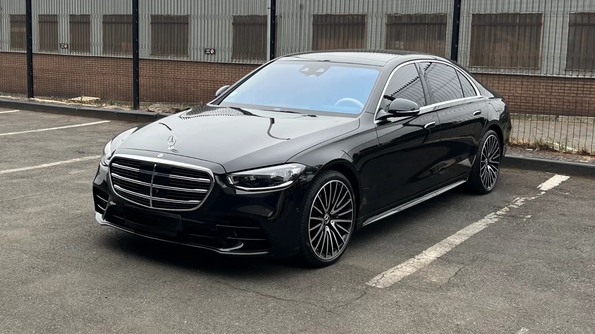 Mercedes Benz S500 (W223)