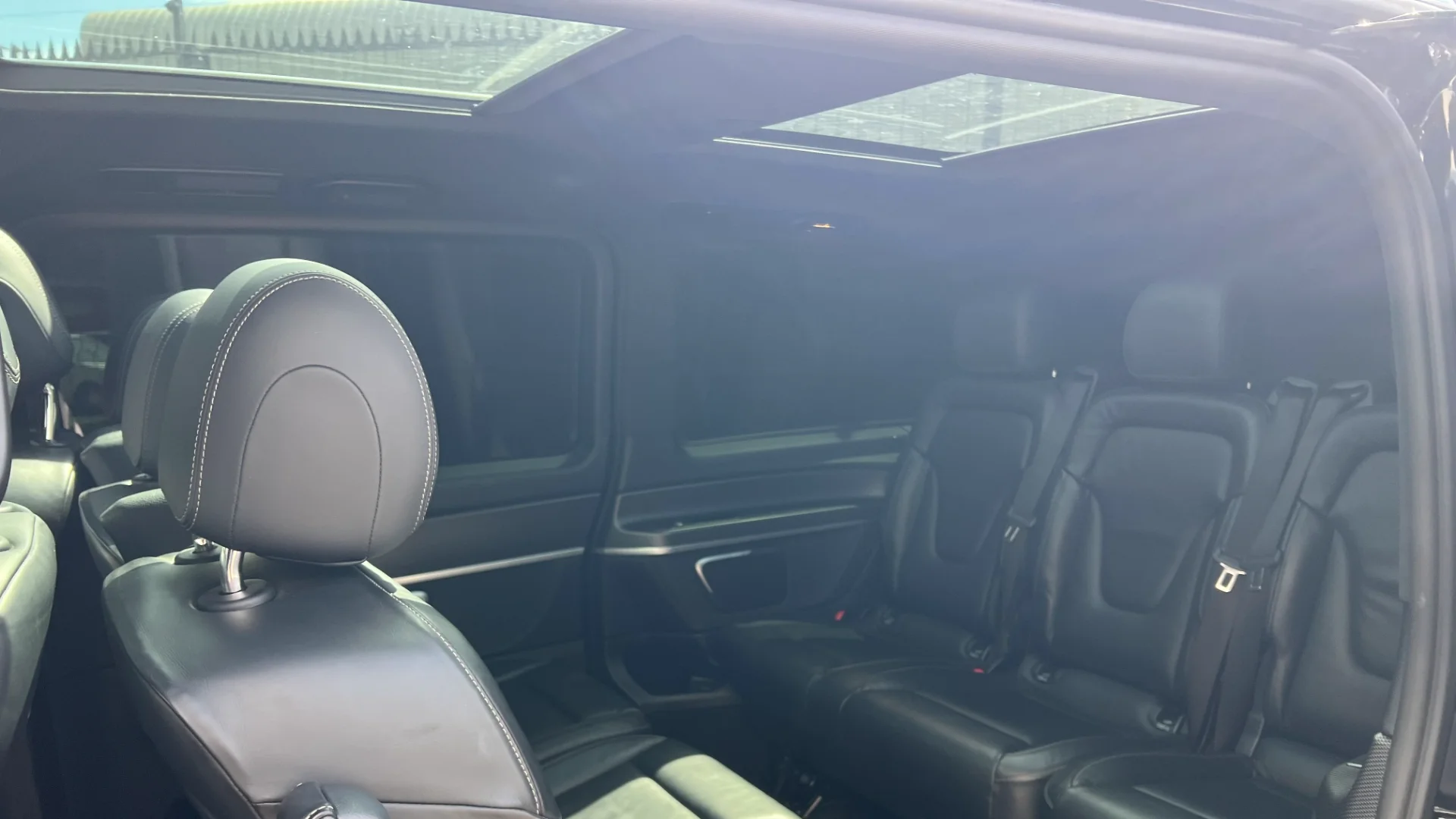 Mercedes-Benz V300d, image 4
