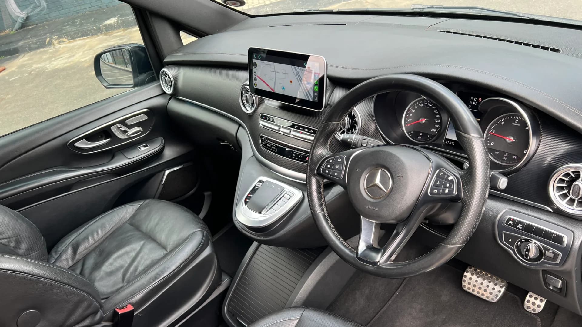 Mercedes-Benz V300d, image 6